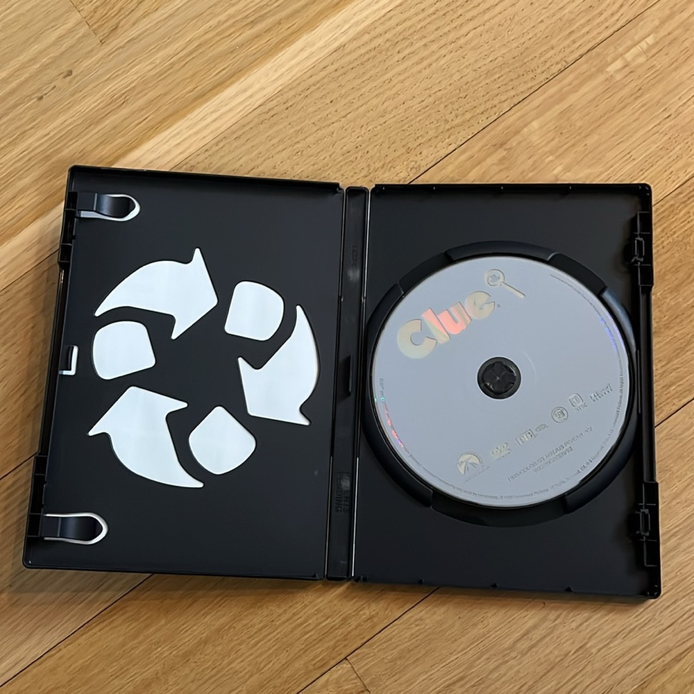Clue: The Movie DVD - Picture 3 of 3